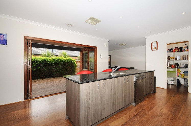 24 Kensei Place, Sandhurst, VIC 3977