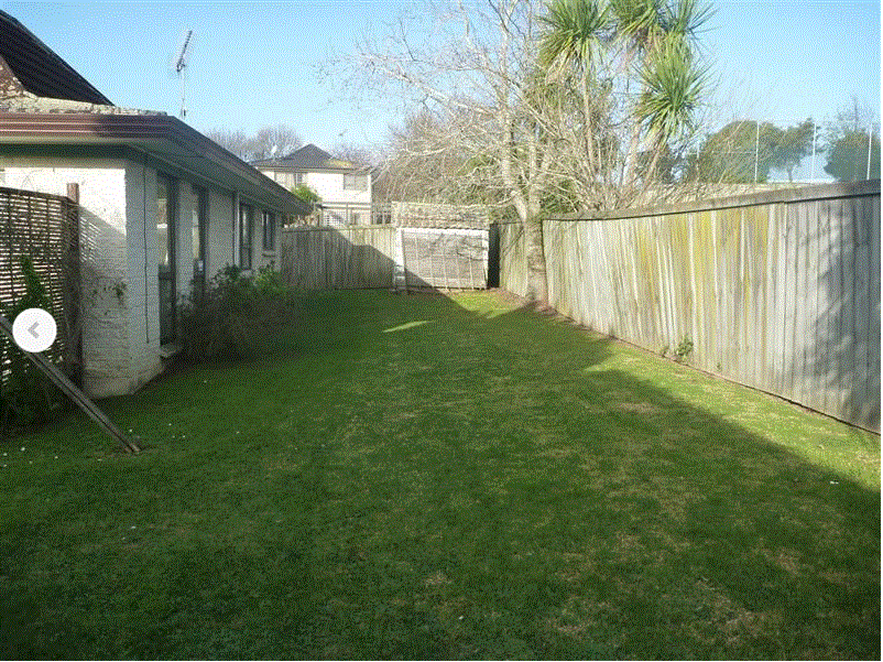 2/23 Rapallo Place, Farm Cove, Manukau City