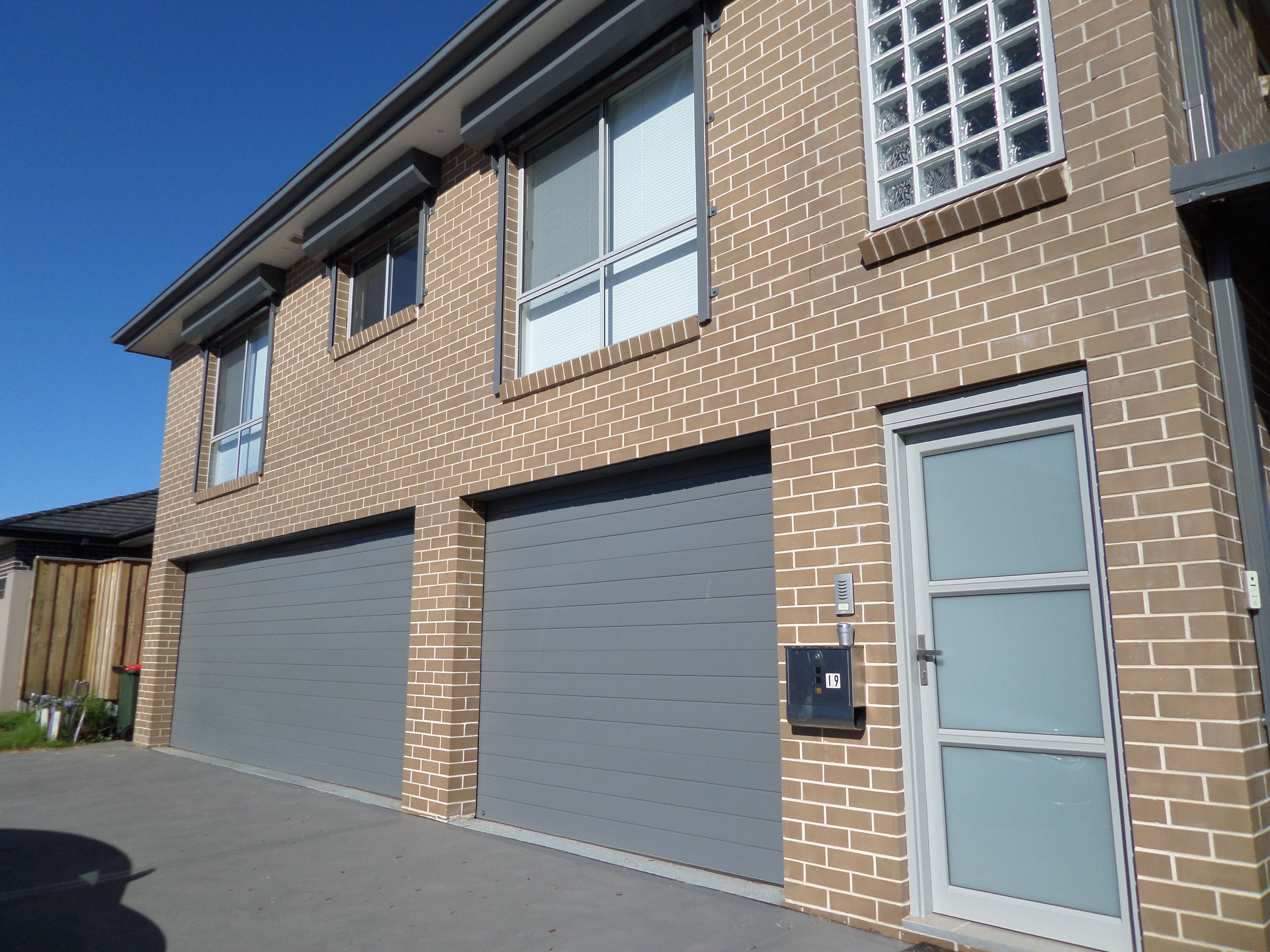 19 Mermaid Crescent, Glenfield, NSW 2167