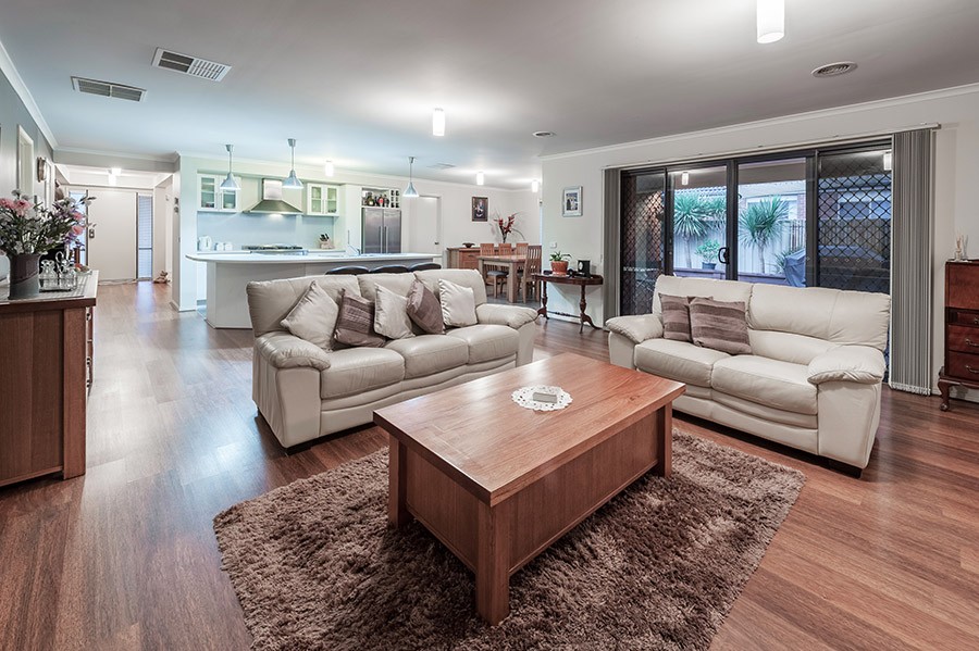 6 Long Island Circuit, Craigieburn, VIC 3064