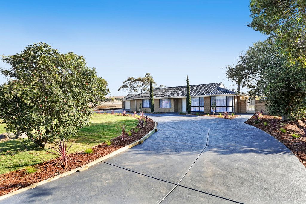 340 Heales Road, LARA, VIC 3212