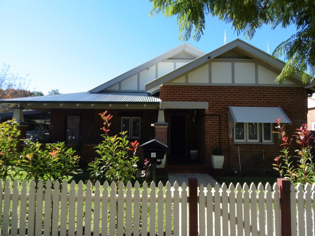 5 Bollinger Street