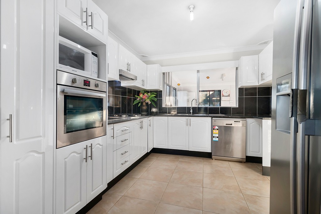 3 Kinkuna Street, Busby, NSW 2168