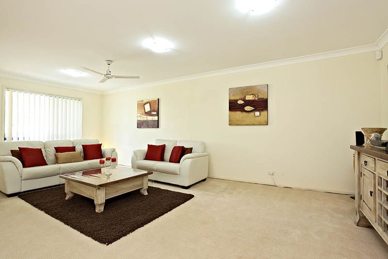 28 Mapleton Crescent, Forest Lake, QLD 4078