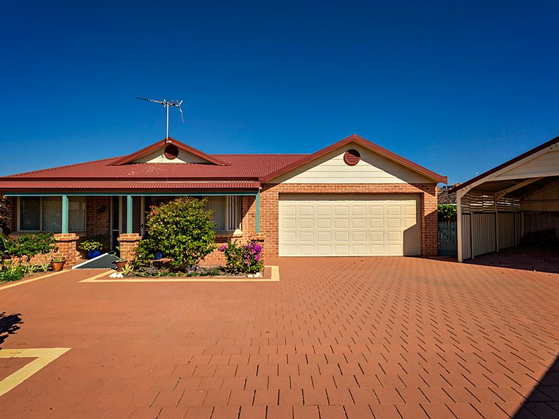 12A/323-325 Willcock Drive, Tarcoola Beach, WA 6530