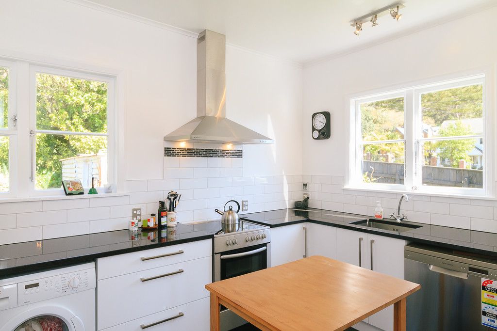 84 Norton Park Grove, Waterloo, Lower Hutt City