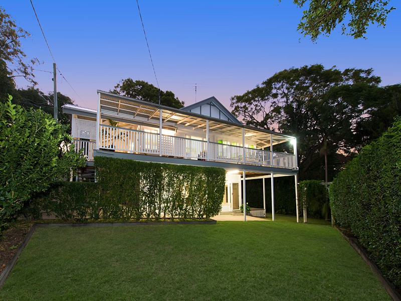 24 Walker Avenue, Teneriffe, QLD 4005