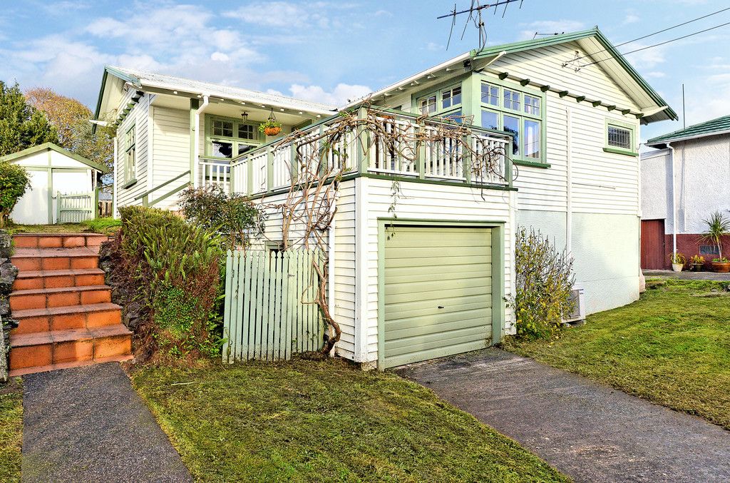 12 Pine Street, Mount Eden, Auckland City