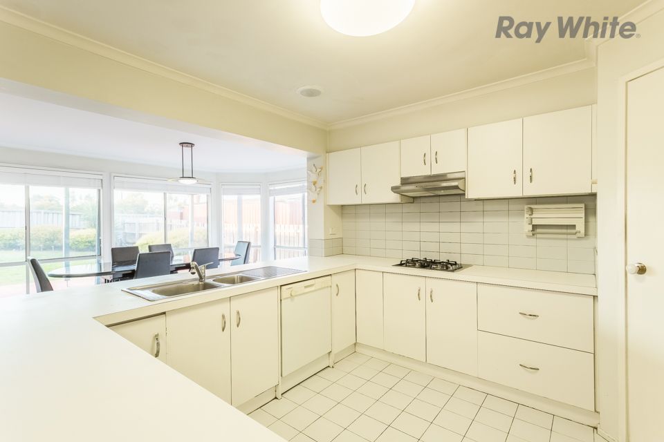 1 John Paul Drive, Hillside, VIC 3037