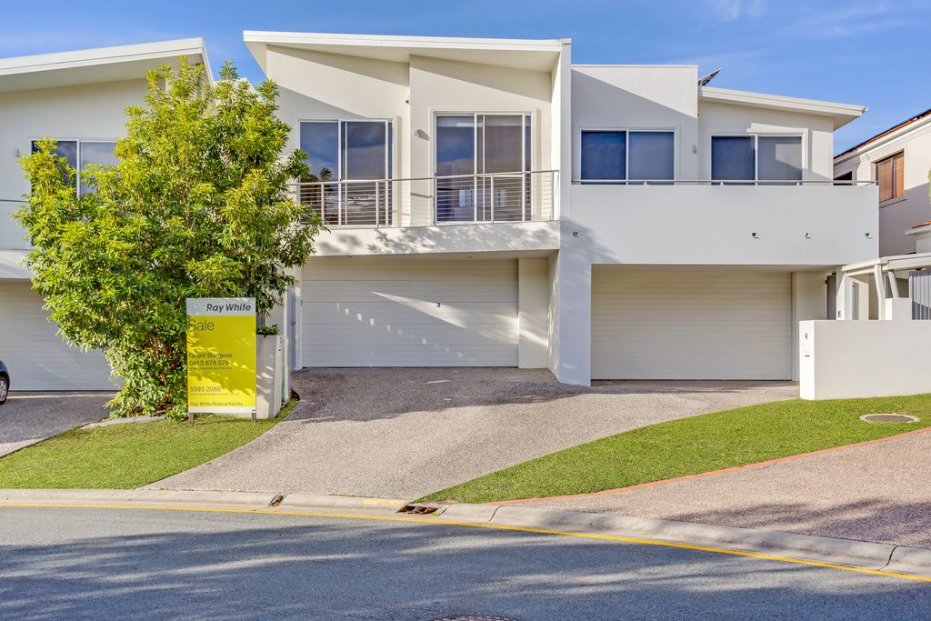 2 Blue Ridge Crescent, Varsity Lakes QLD 4227