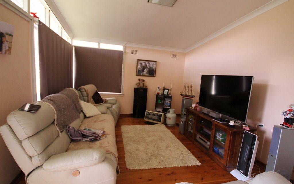 19 Wianamatta Drive, Cartwright, NSW 2168
