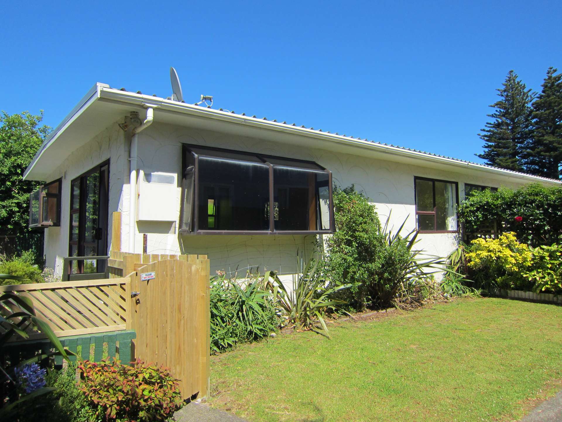 2/13 Tilley Road, Paekakariki, Kapiti Coast District Real Estate Ray White New Zealand