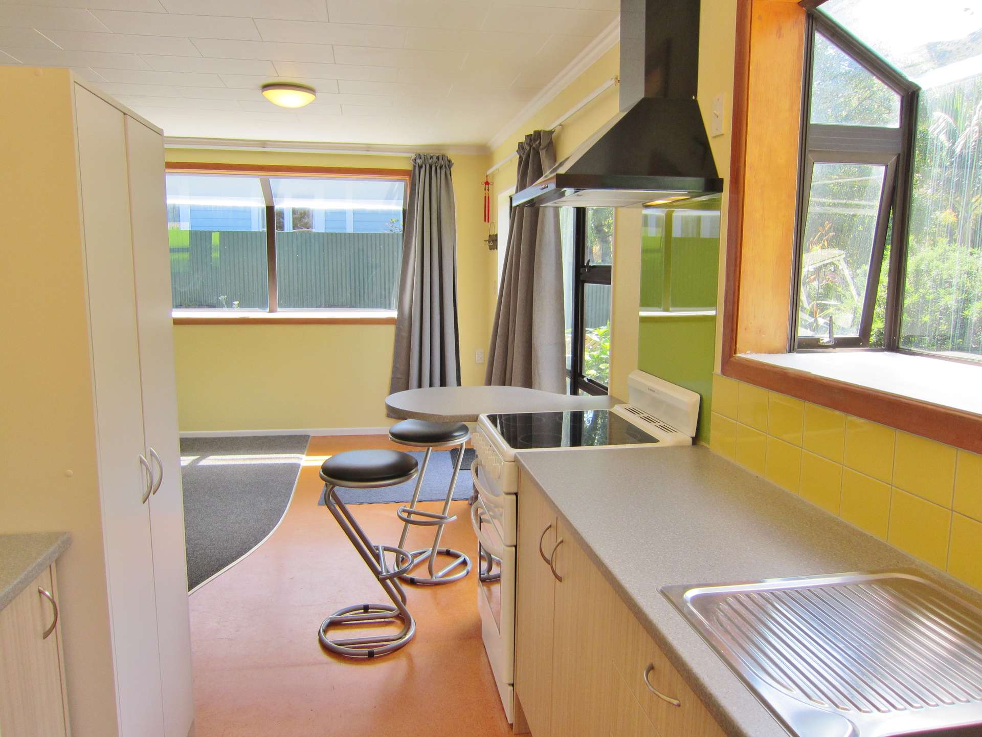 2/13 Tilley Road, Paekakariki, Kapiti Coast District Real Estate