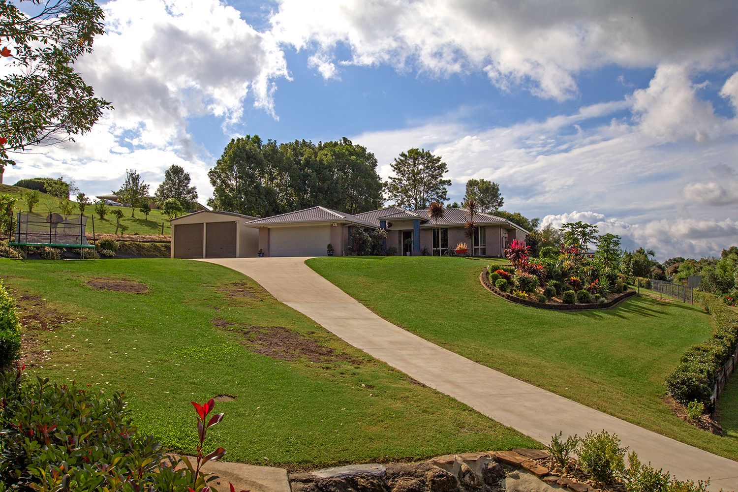 48 Whispering Valley Drive, Richmond Hill, NSW 2480