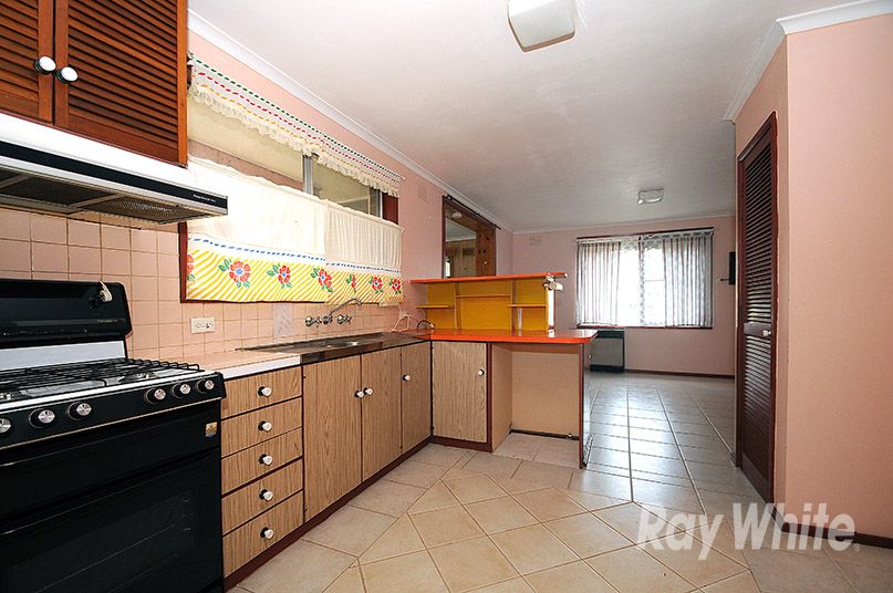 5 Abor Court, Frankston, VIC 3199
