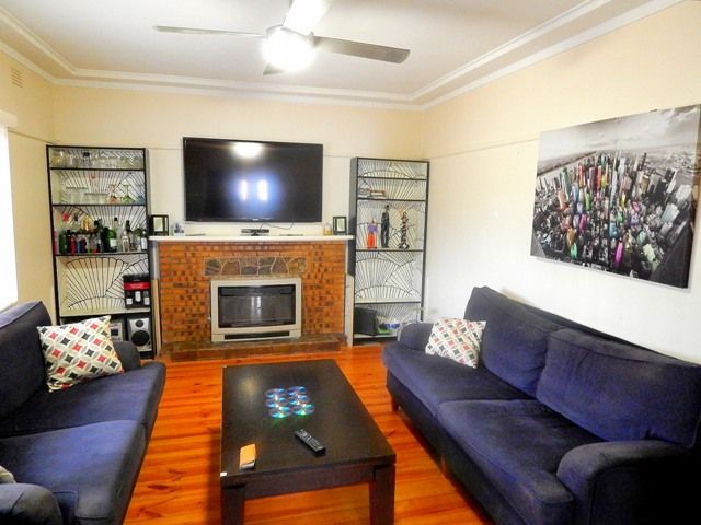 1/27 Allenby Avenue, Reservoir, VIC 3073