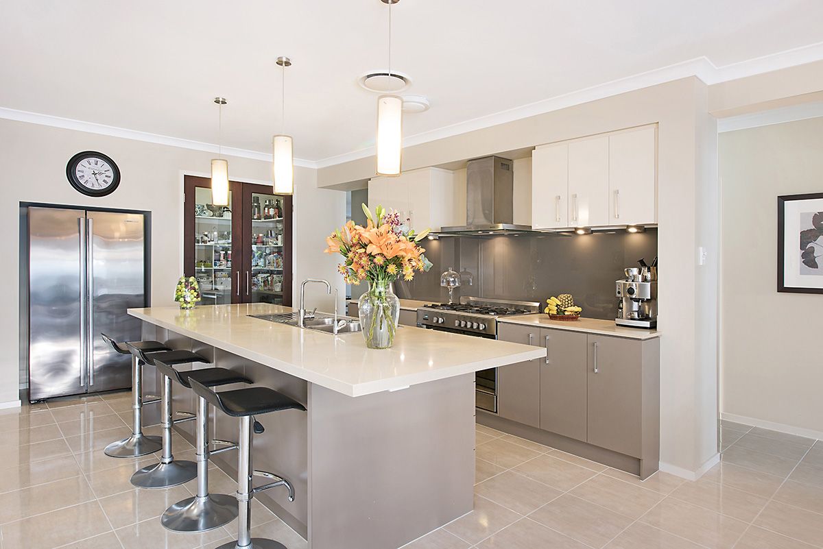 13 North Point Crescent, Pelican Waters, QLD 4551