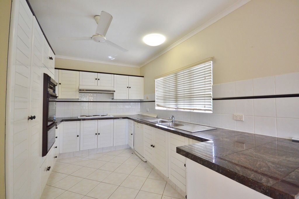 49 Gavin Street, Smithfield, QLD 4878