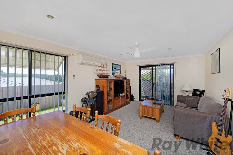 18 Winchester Drive, Lake Munmorah, NSW 2259