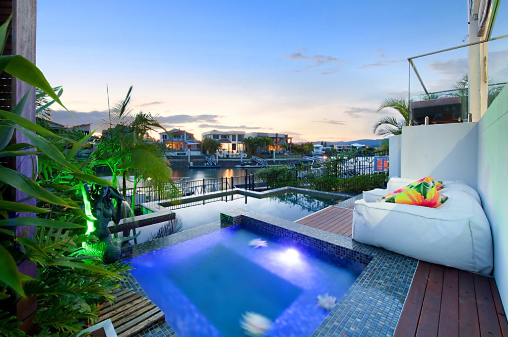 37 Harbourvue Court, Helensvale, QLD 4212