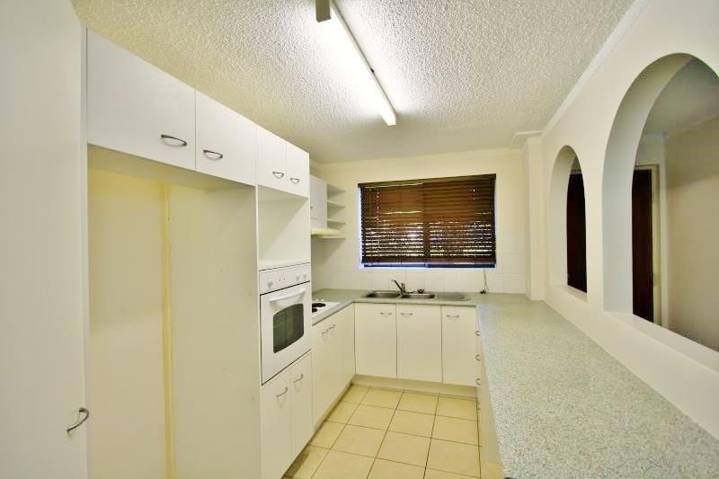 1/36 Rolle Street, Holland Park West, QLD 4121