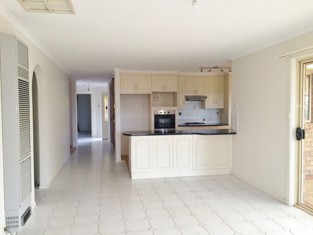 60 Cambridge Terrace, Hillbank, SA 5112
