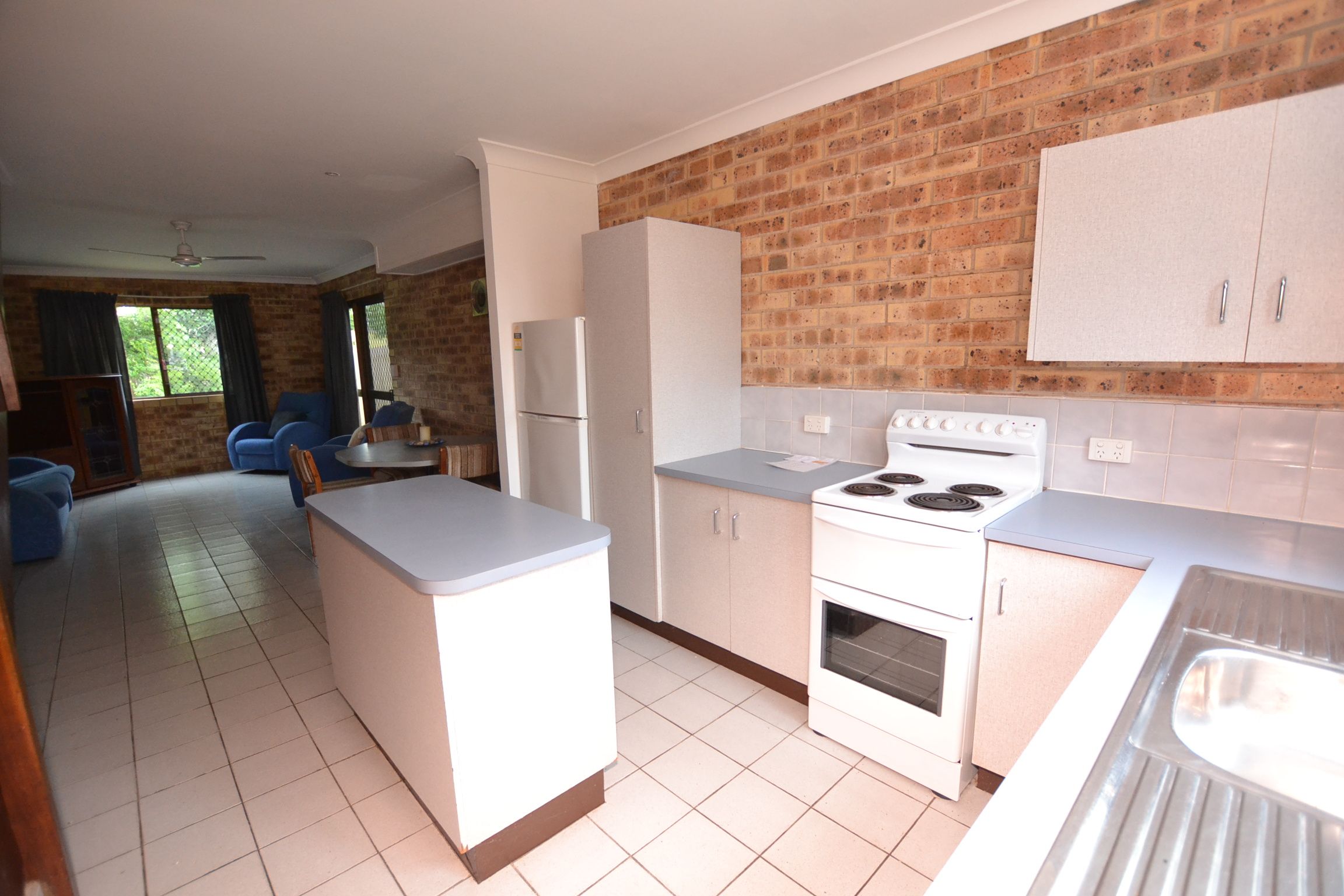 Unit 6, 6 Taranganba Road, Taranganba, QLD 4703