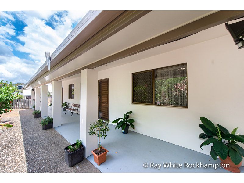 12 Jeffries Street, The Range, QLD 4700