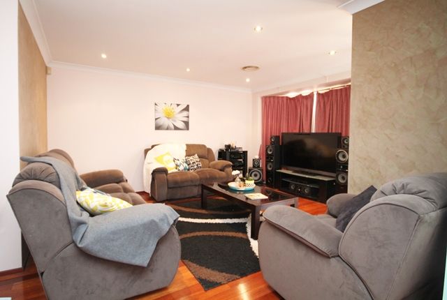 27 Walgett Close, Hinchinbrook, NSW 2168