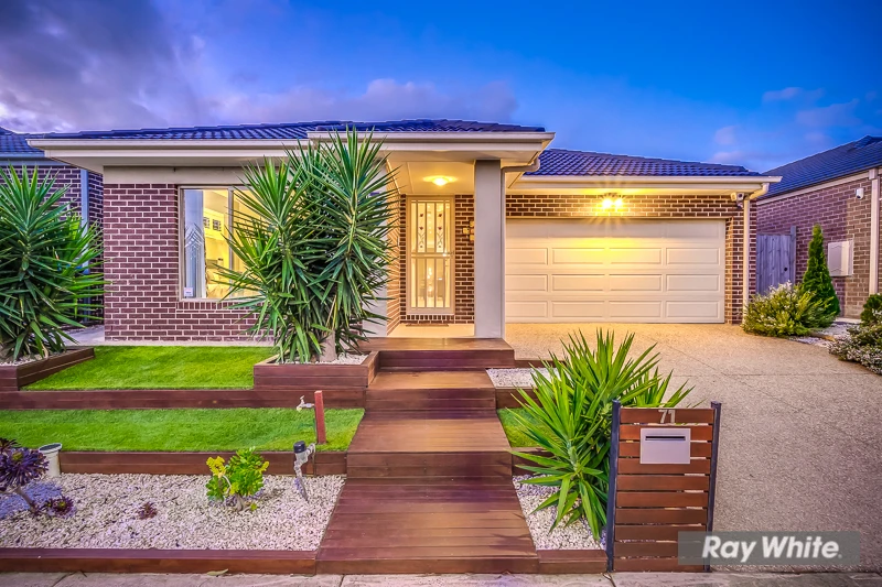71 Inverell Pkwy, Tarneit, VIC 3029