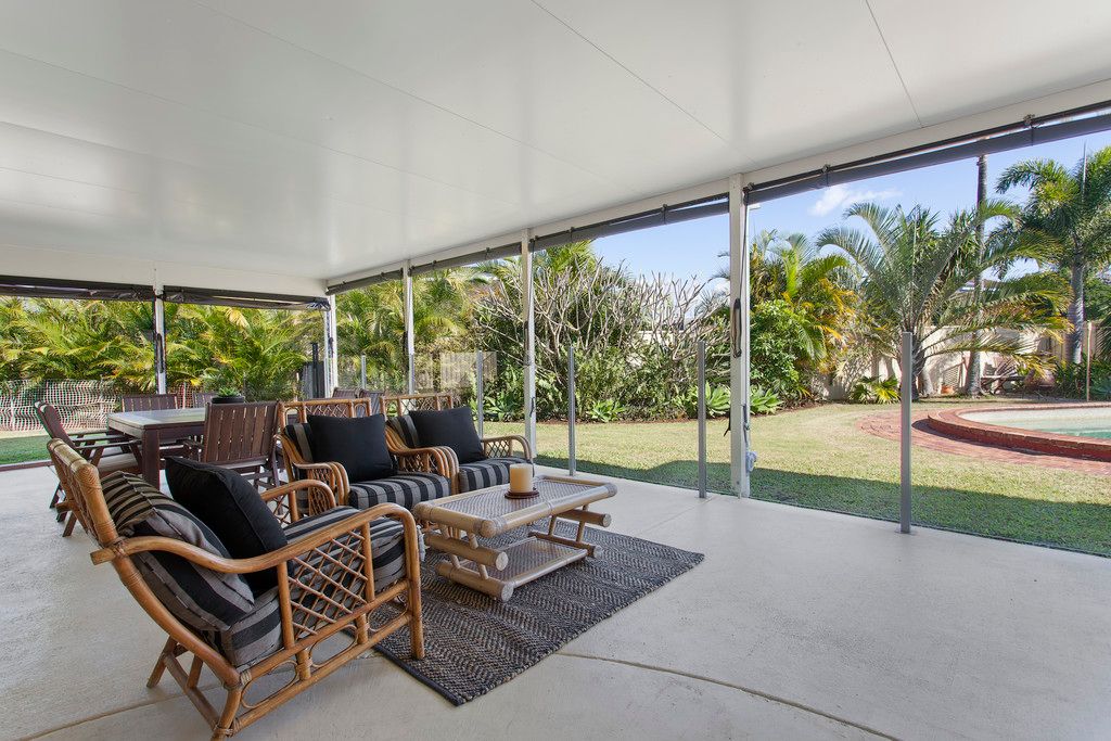 6 Birch Court, Palm Beach, QLD 4221