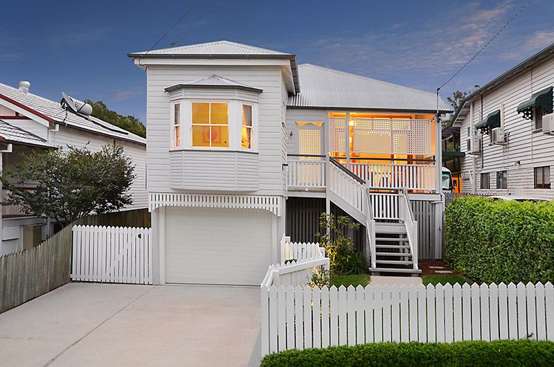 18 Robe Street, Newmarket, QLD 4051