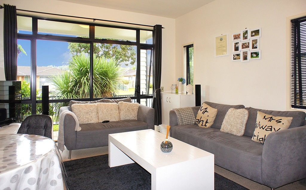 69/2 Armoy Drive, Dannemora, Manukau City