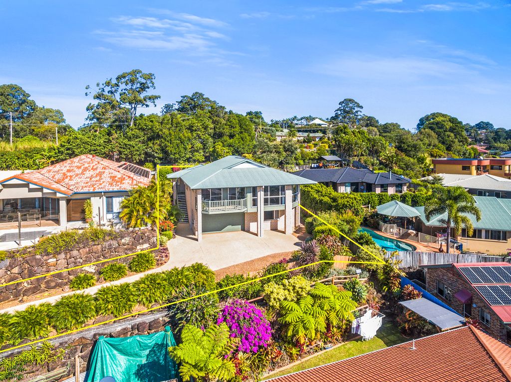 32 Lochlomond Drive