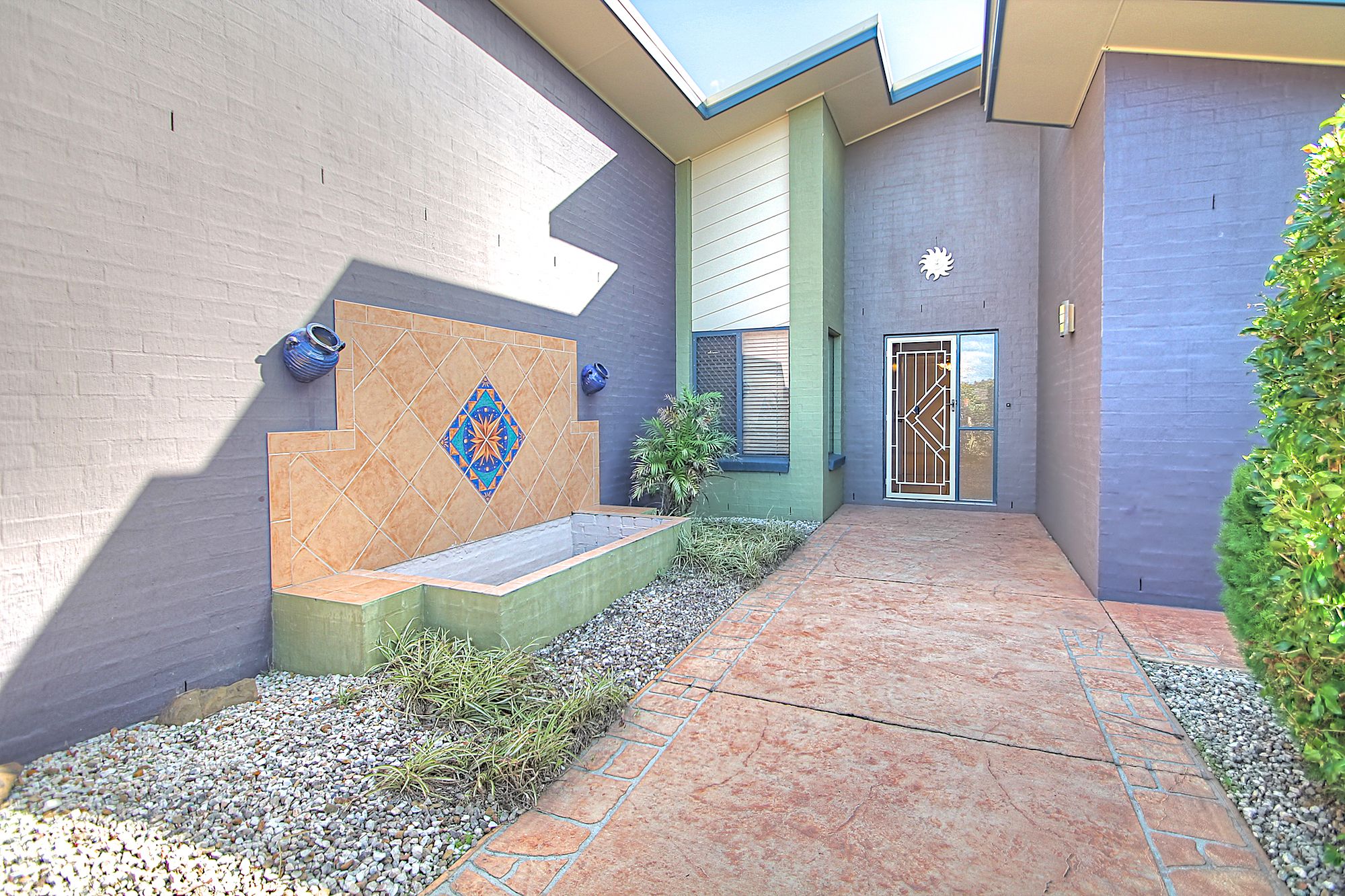 7 Mcness Court, Flinders View, QLD 4305