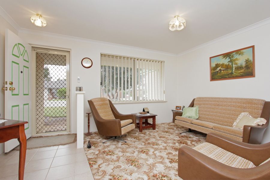 9 St Elias Place, Caversham, WA 6055