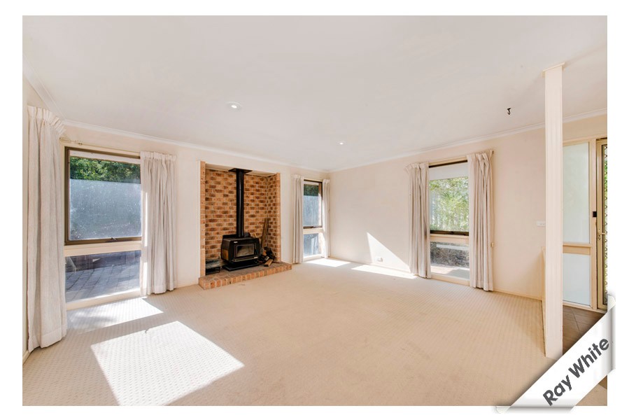 7 Clews Place, Bruce, ACT 2617