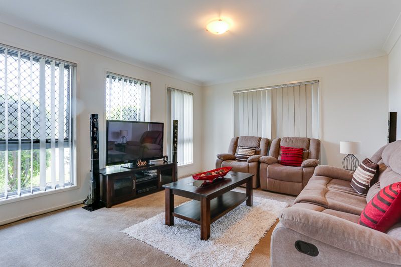 69 Formigoni Street, Richlands, QLD 4077