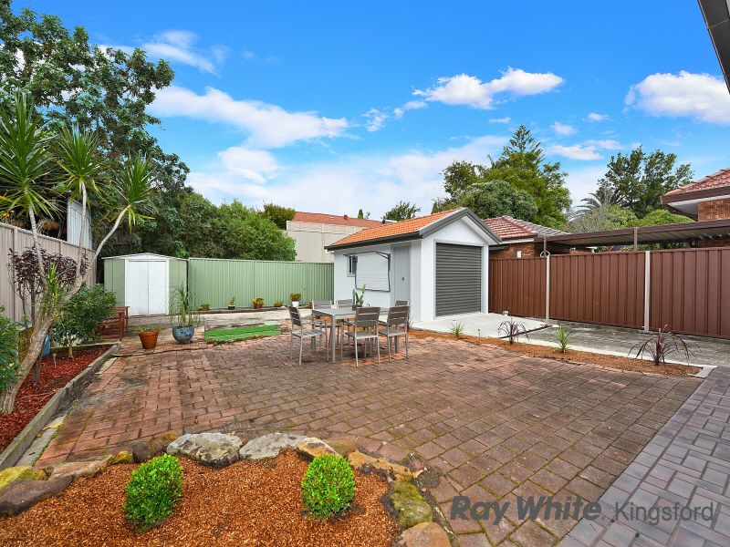 37 Leonard Avenue