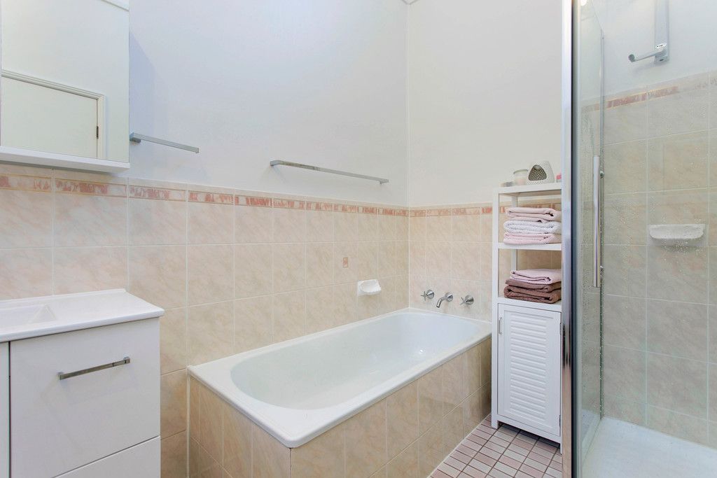 1/61 Gilmore Street, West Wollongong, NSW 2500