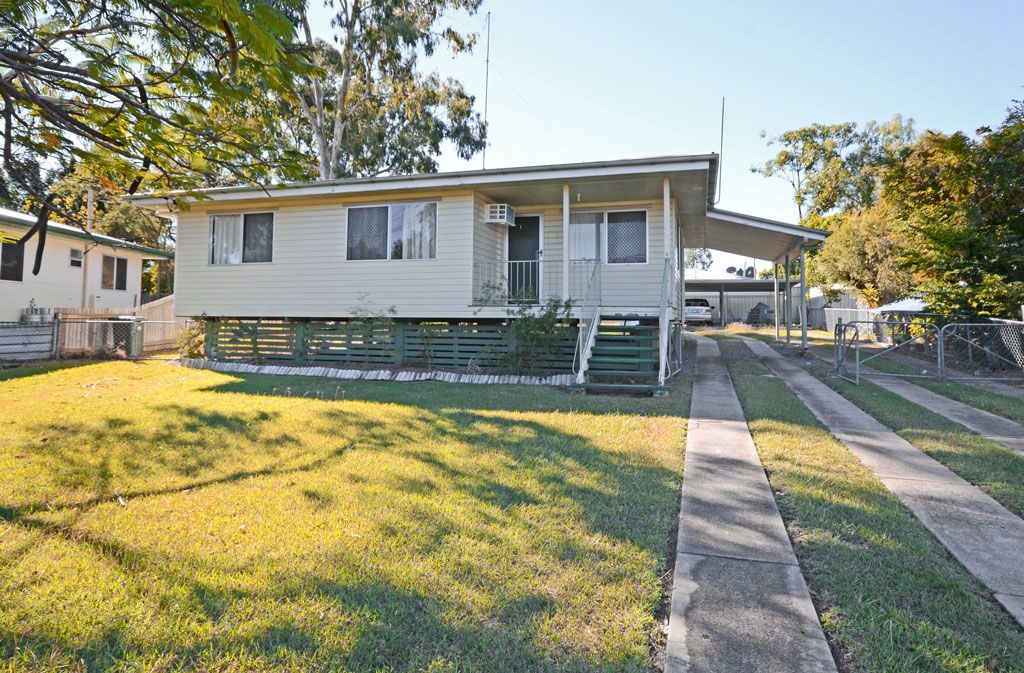 18 Castle Street, Biloela QLD 4715