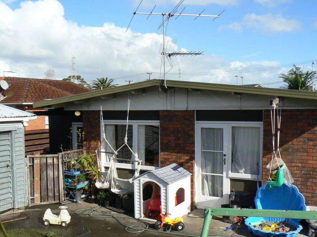 2/43 Dale Crescent, Pakuranga, Manukau City