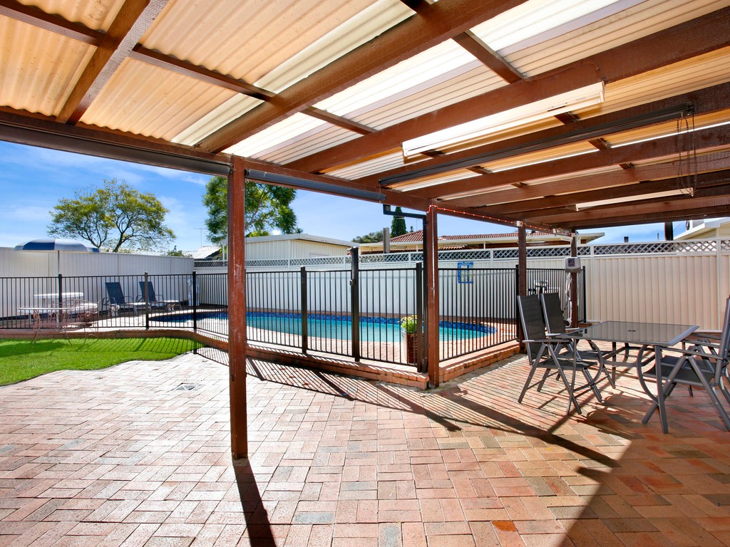 6 Collie Place, Bonnyrigg, NSW 2177