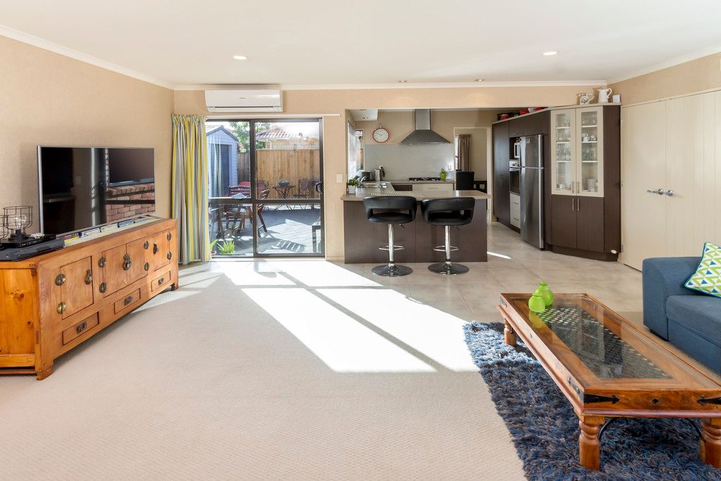 4 Skelligs Drive, Flat Bush, Manukau City