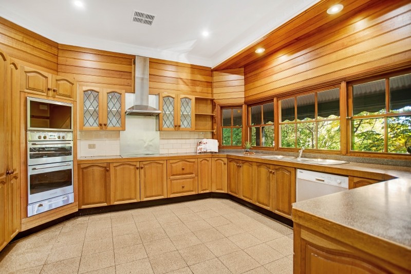 15 Casson Avenue, Mount Hutton, NSW 2290