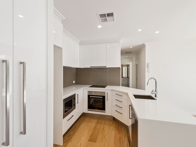 14 Webb Street, Margate QLD 4019