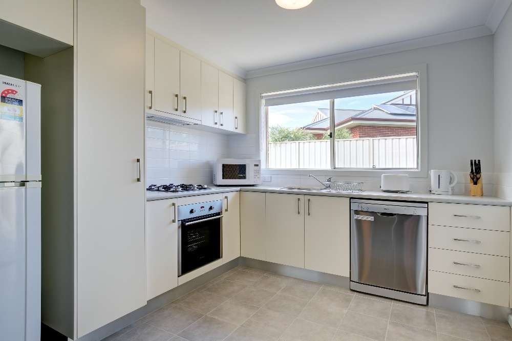 9/480 Wagga Road, Lavington, NSW 2641