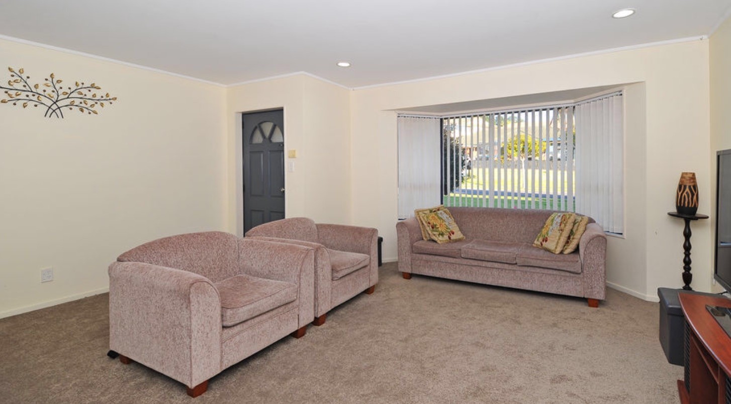 32 Earnslaw Crescent, Flat Bush, Manukau City