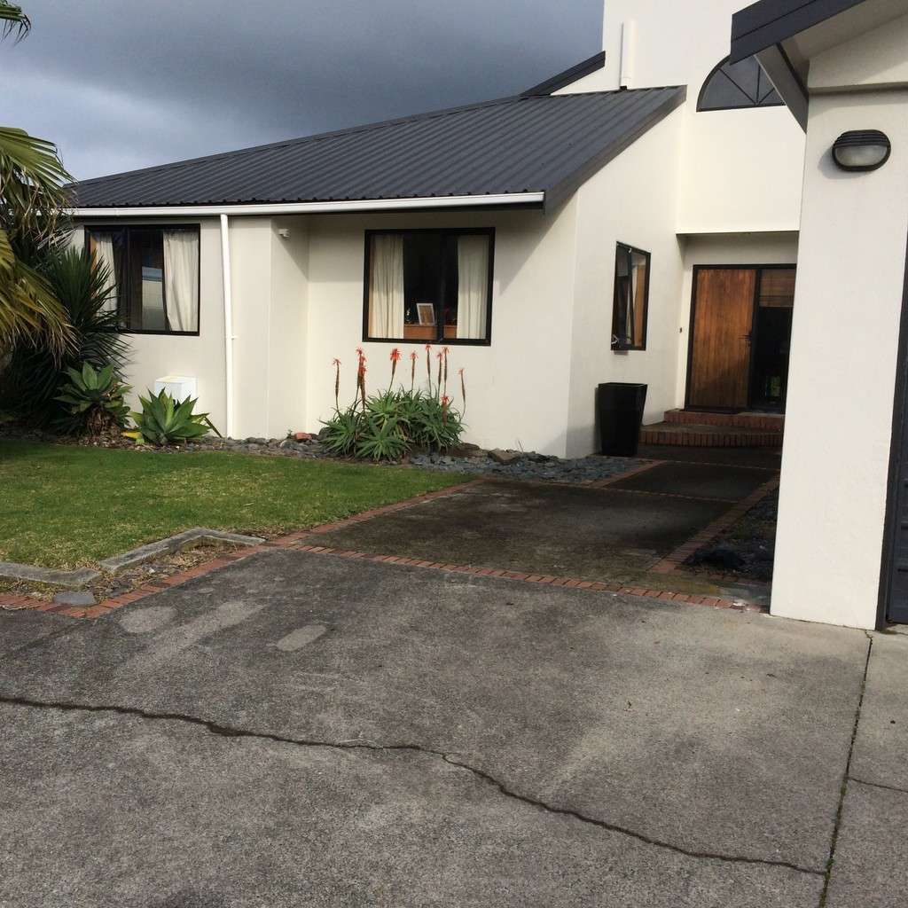 222 PAPAMOA BEACH Road, Papamoa, Tauranga City Real Estate Ray