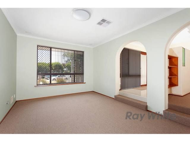 56 Davies Crescent, Kardinya, WA 6163